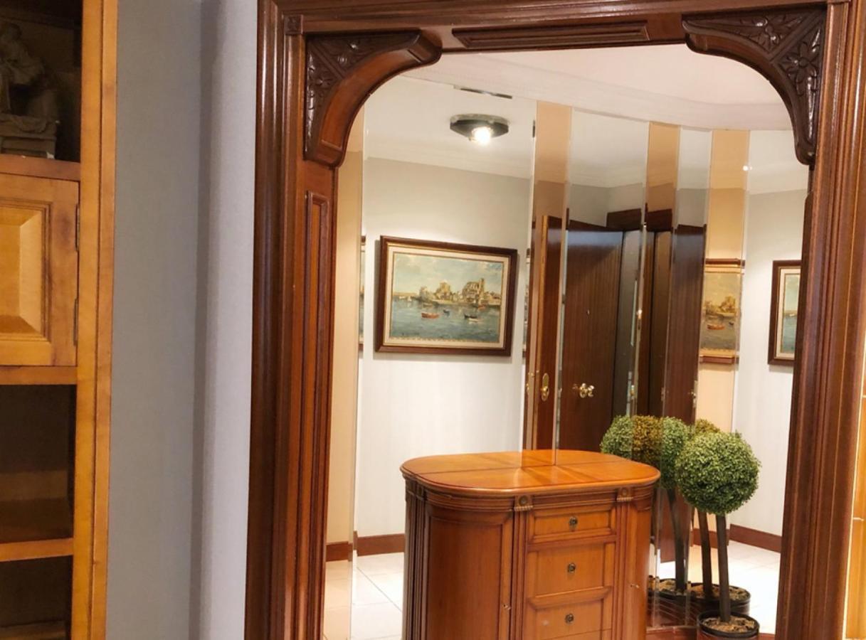 Clasico Y Funcional Vivienda Turistica Centro Більбао Екстер'єр фото